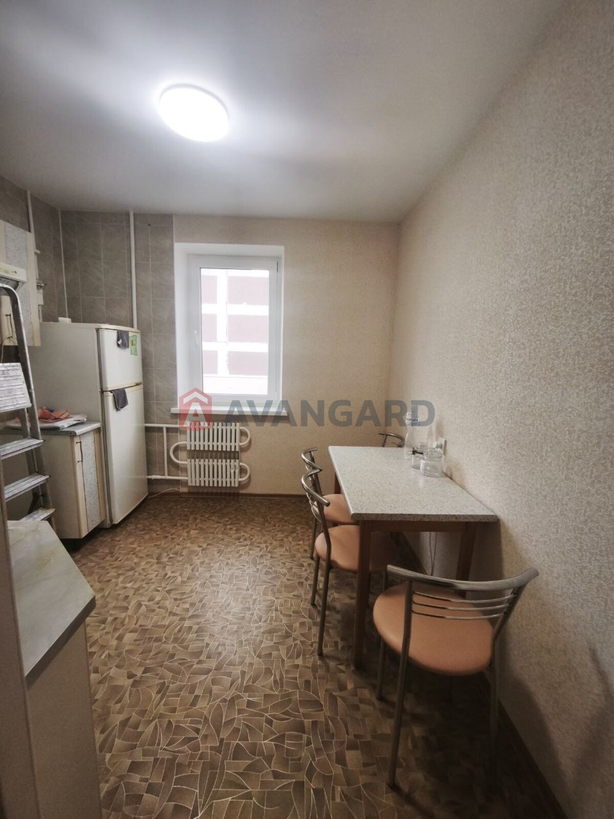 2 ��. ��������, 52/-/7 ��. �., 4/10 ������ ���� 2