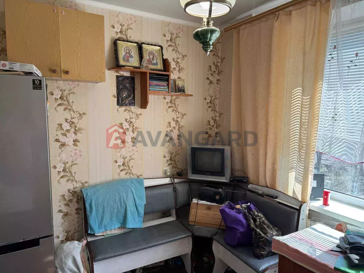 1 ��. ��������, 36/-/9 ��. �., 6/9 ������ ���� 6