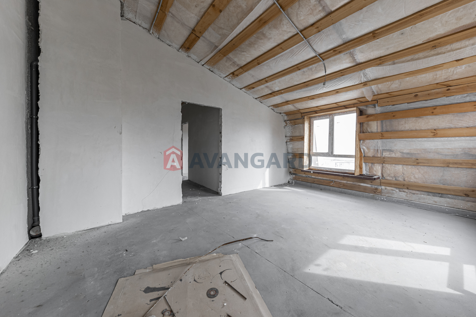 2 ��. ��������, 58.4/33/13 ��. �., 6/6 ������ ���� 13