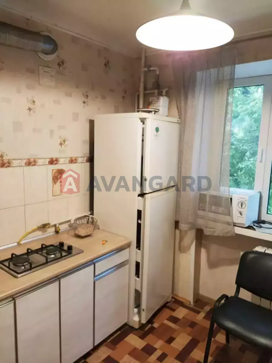 2 ��. ��������, 44/29/5 ��. �., 3/5 ������ ���� 5