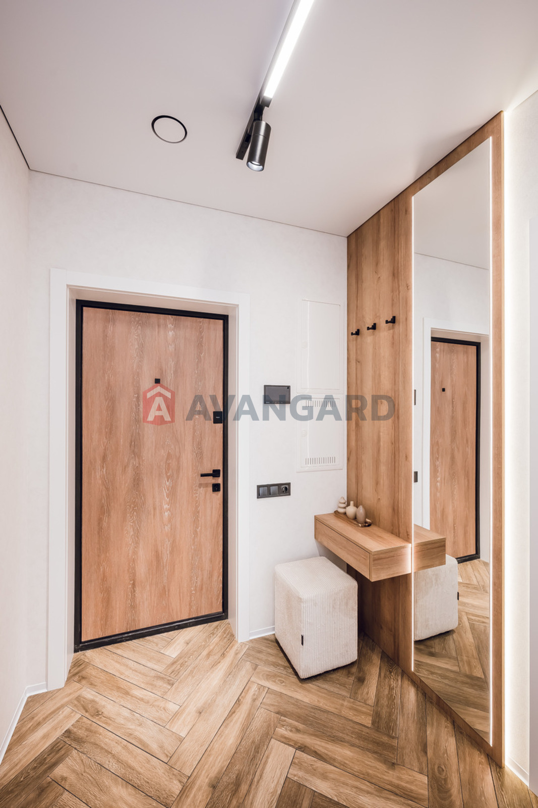 1 ��. ��������, 44/18/16 ��. �., 14/25 ������ ���� 25