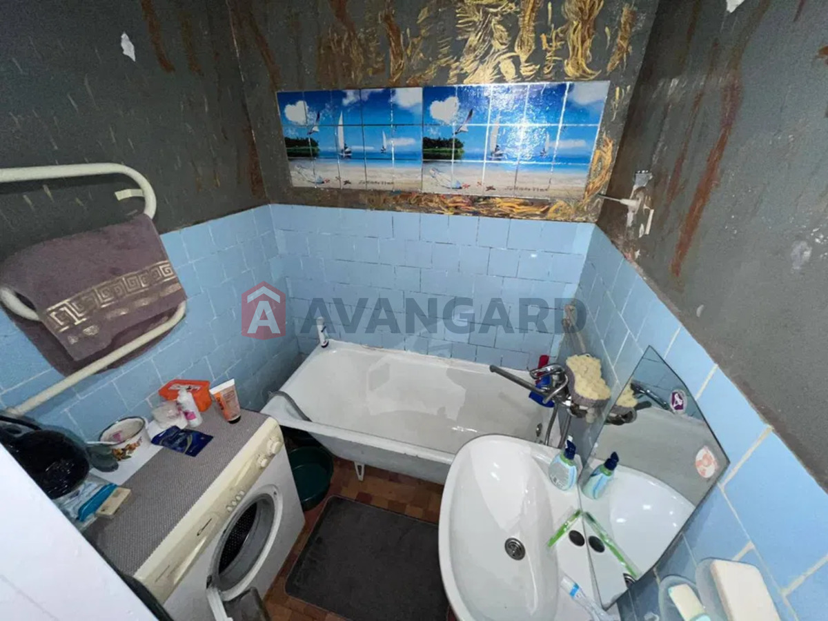 4 ��. ��������, 82/51/7 ��. �., 4/9 ������ ���� 5