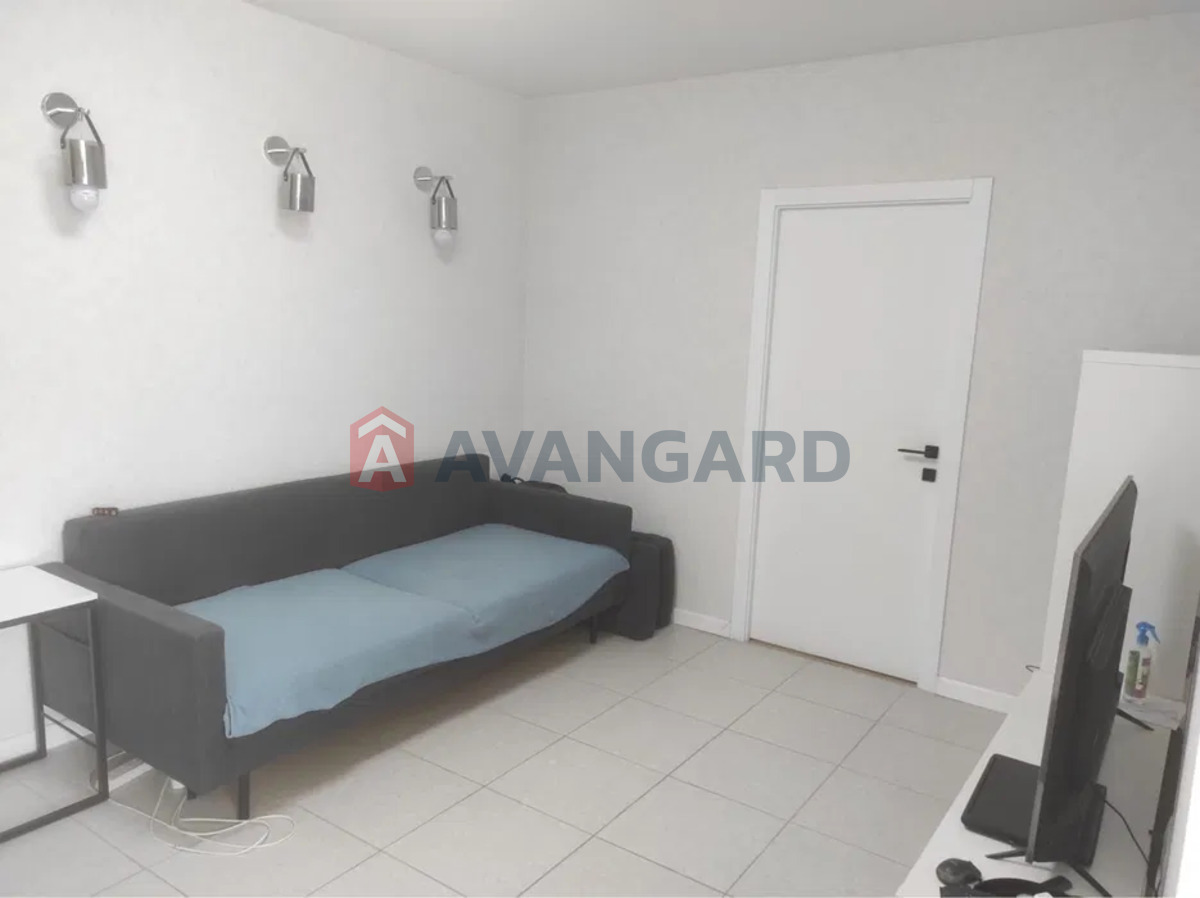 2 ��. ��������, 67/-/15 ��. �., 2/12 ������ ���� 3