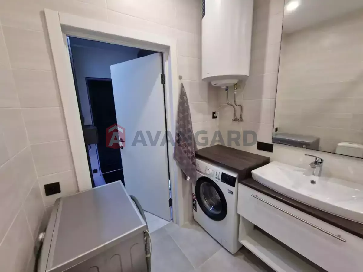 2 . , 46/14/18 . ., 4/5   14