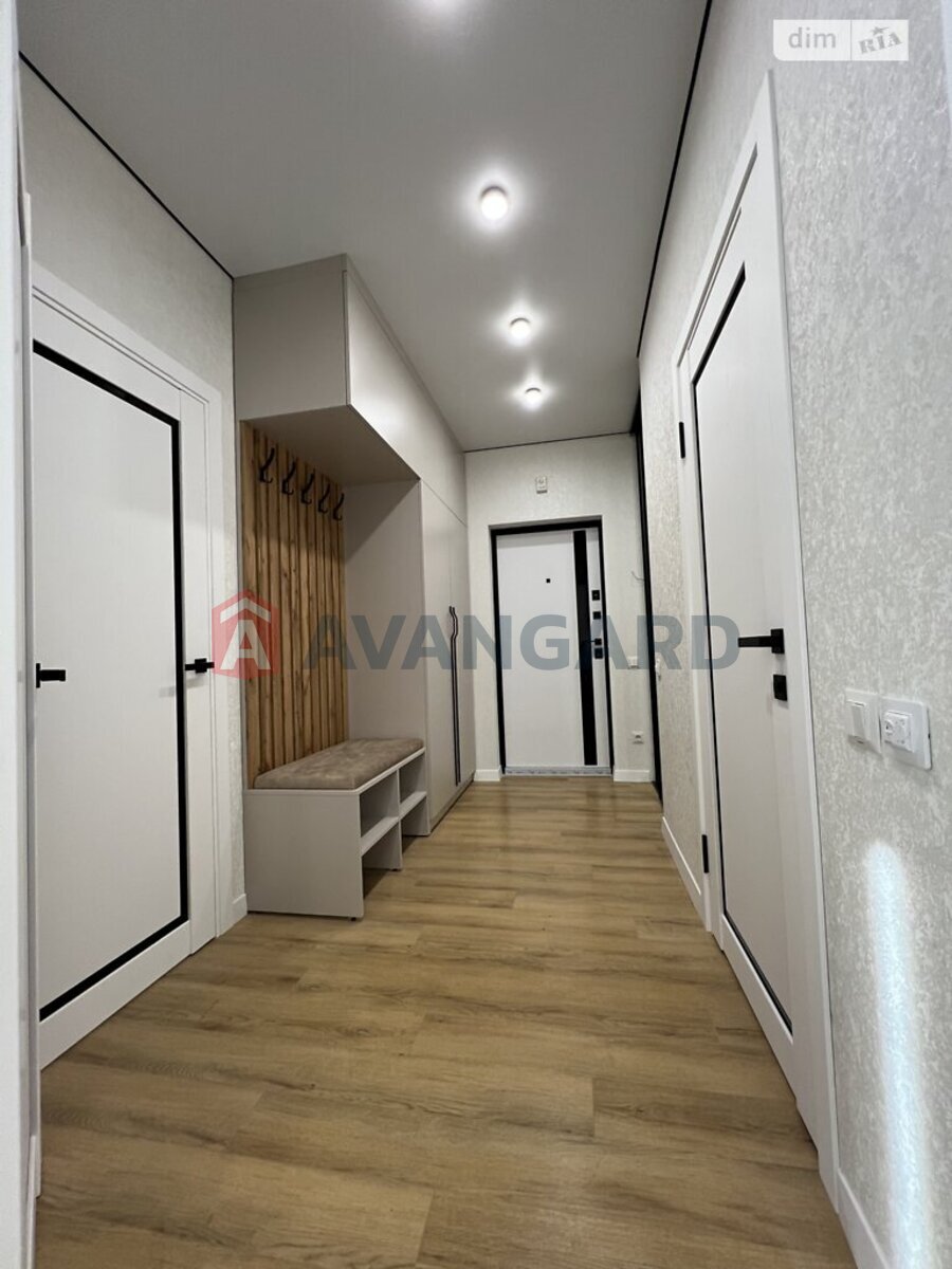 1 ��. ��������, 48/-/- ��. �., 5/8 ������ ���� 15