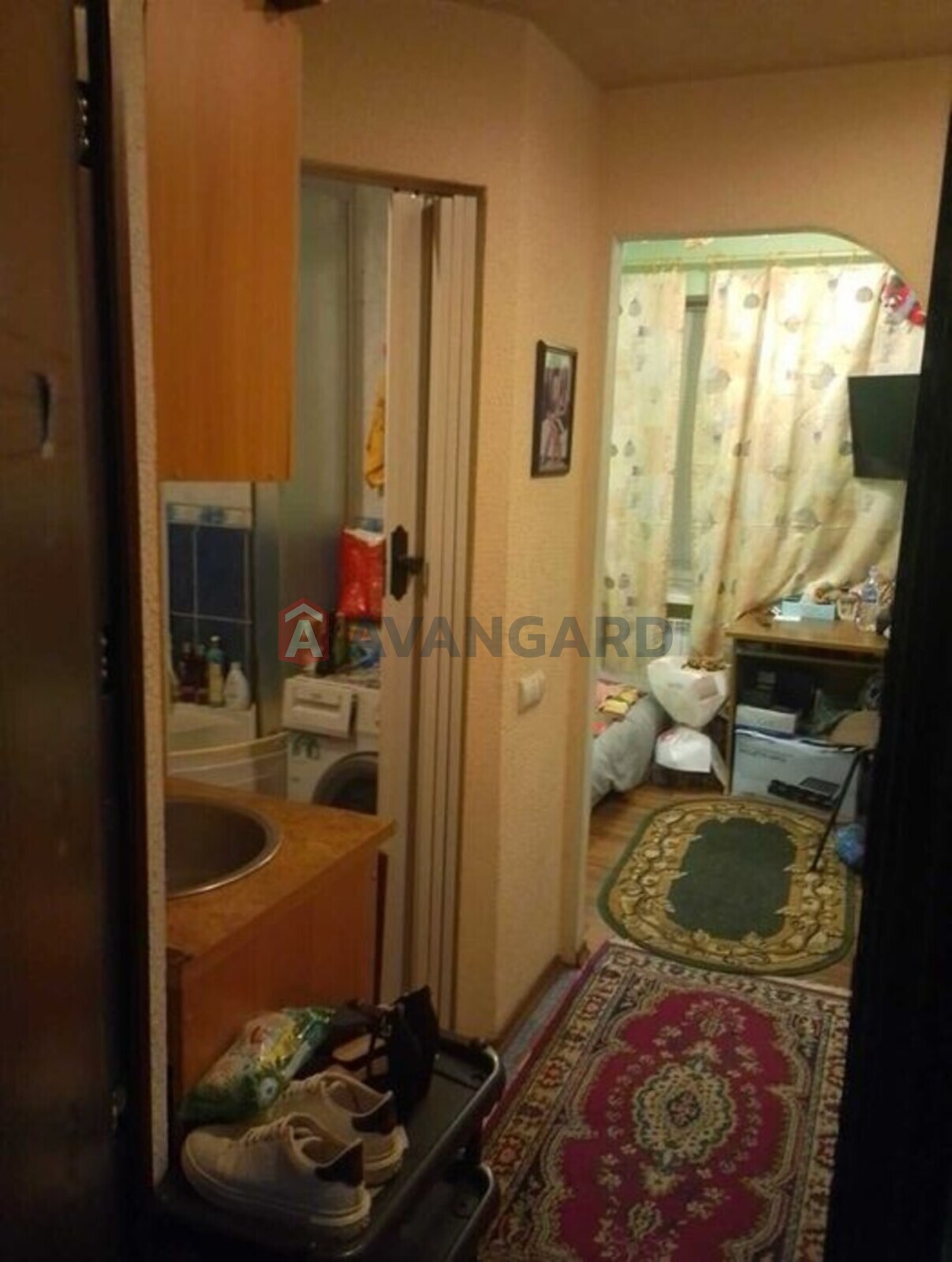 1 ����. ��������, 15/-/3 ��. �., 2/5 ���� ���� 2