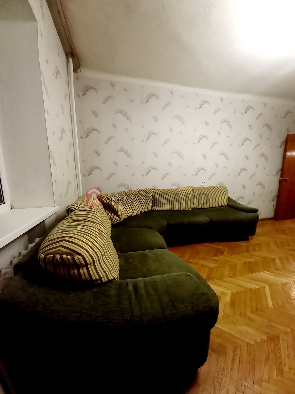 2 ����. ��������, 58/35/9.3 ��. �., 1/5 ���� ���� 16