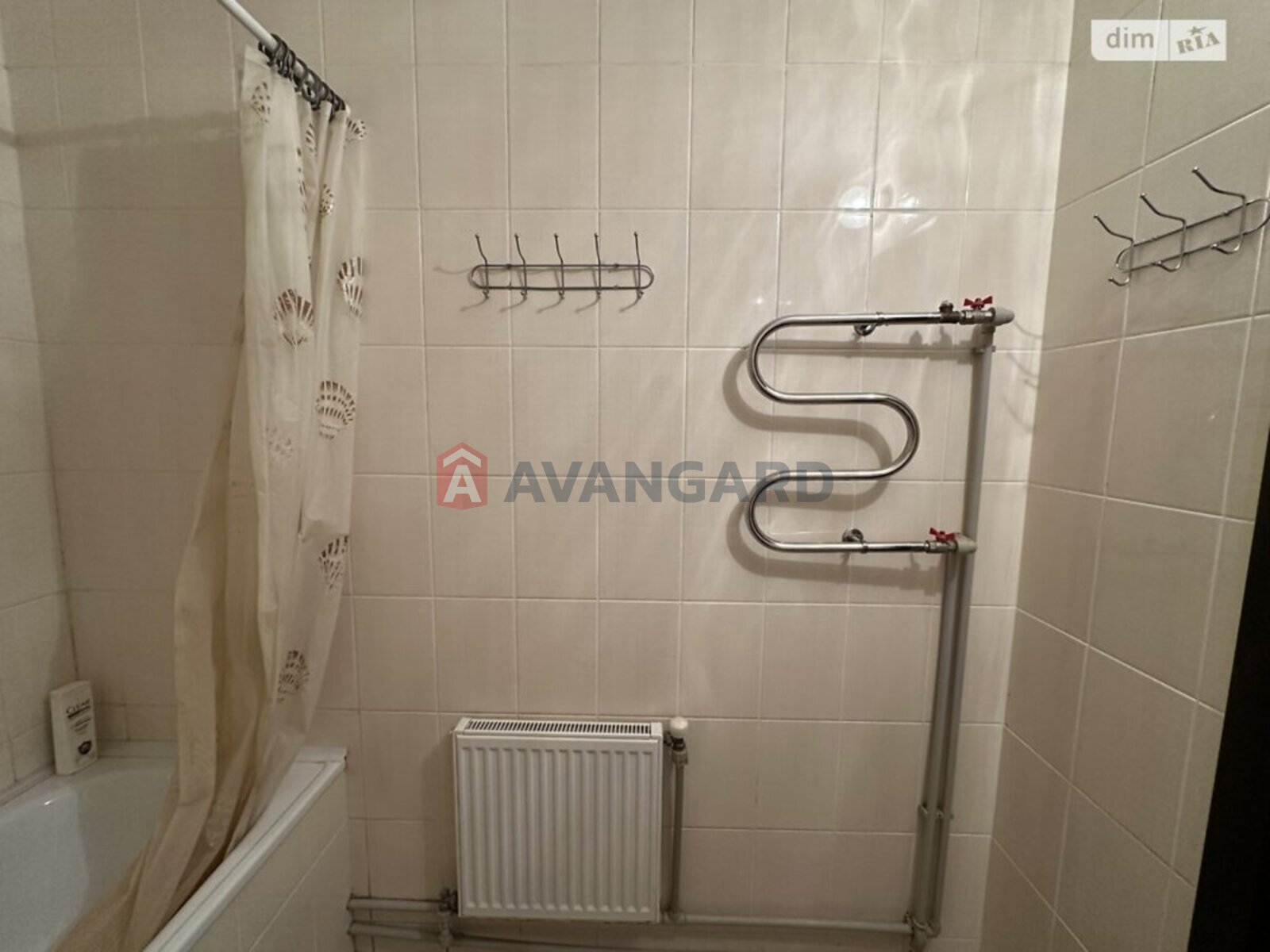 2 ����. ��������, 72/-/15 ��. �., 8/10 ���� ���� 15