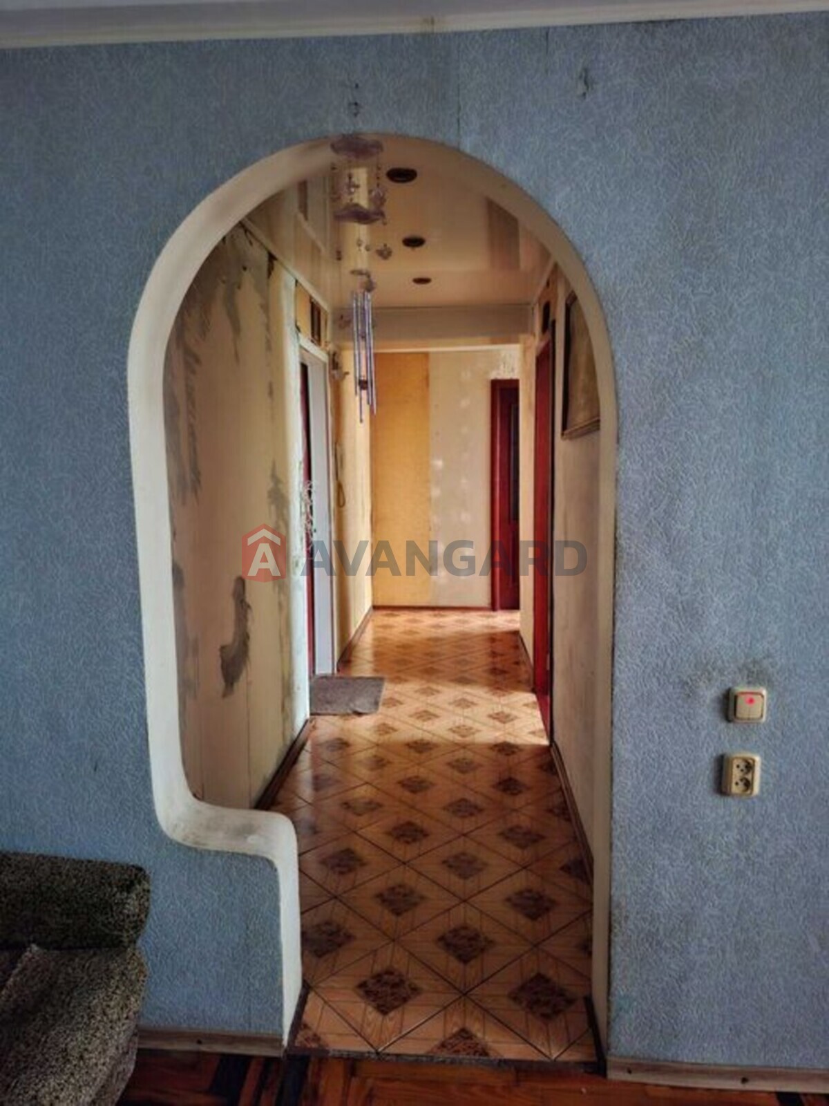 2 ��. ��������, 50/-/8 ��. �., 7/9 ������ ���� 2