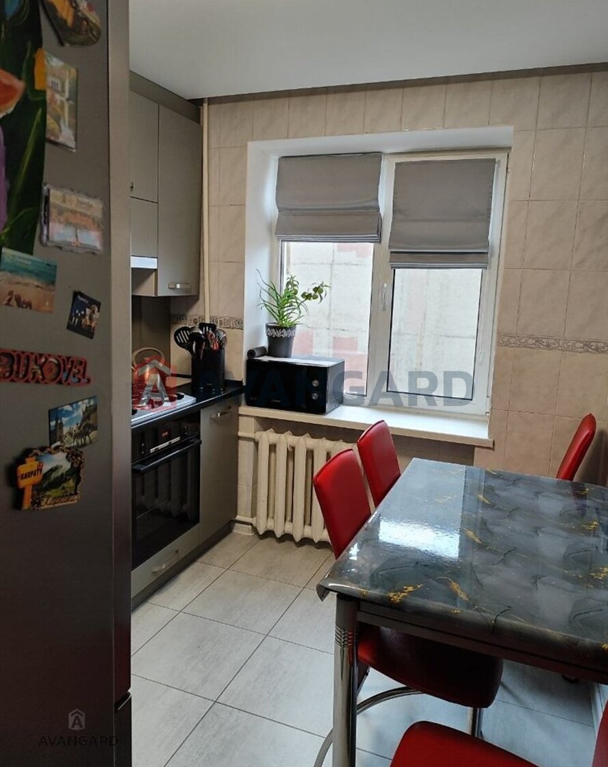 1 ����. ��������, 36/20/6 ��. �., 8/9 ���� ���� 4