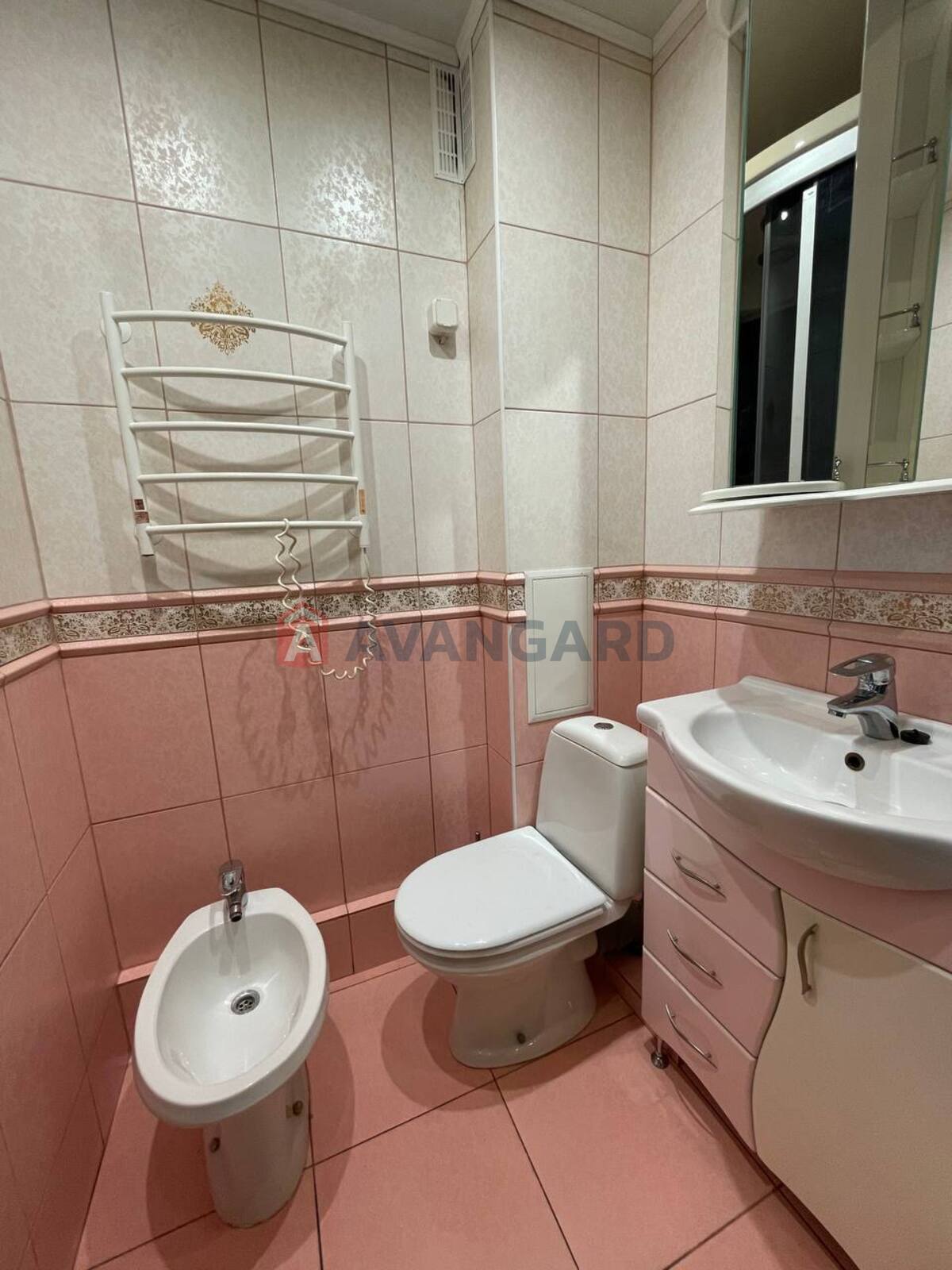 2 ����. ��������, 45/27/7,5 ��. �., 8/9 ���� ���� 9