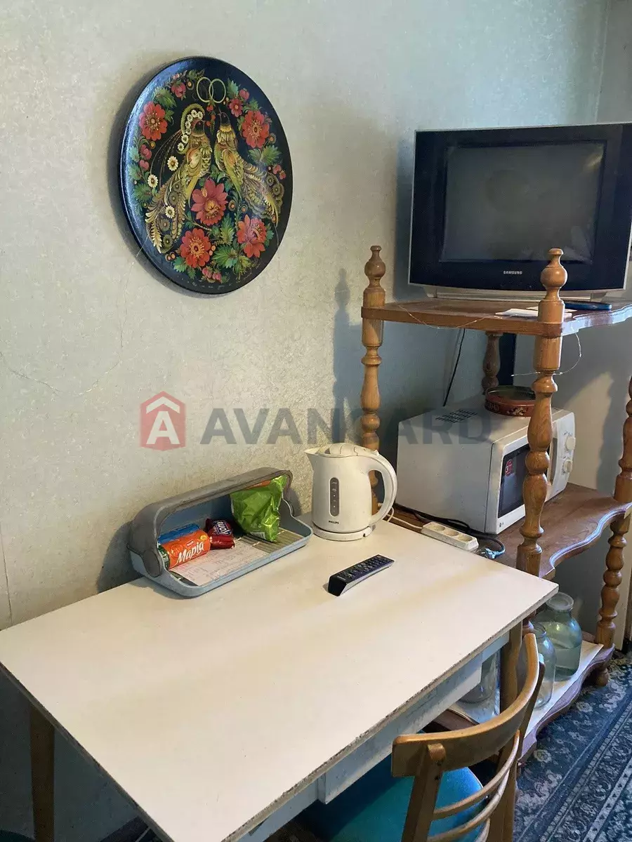 3 ��. ��������, 70/-/9 ��. �., 11/12 ������ ���� 3