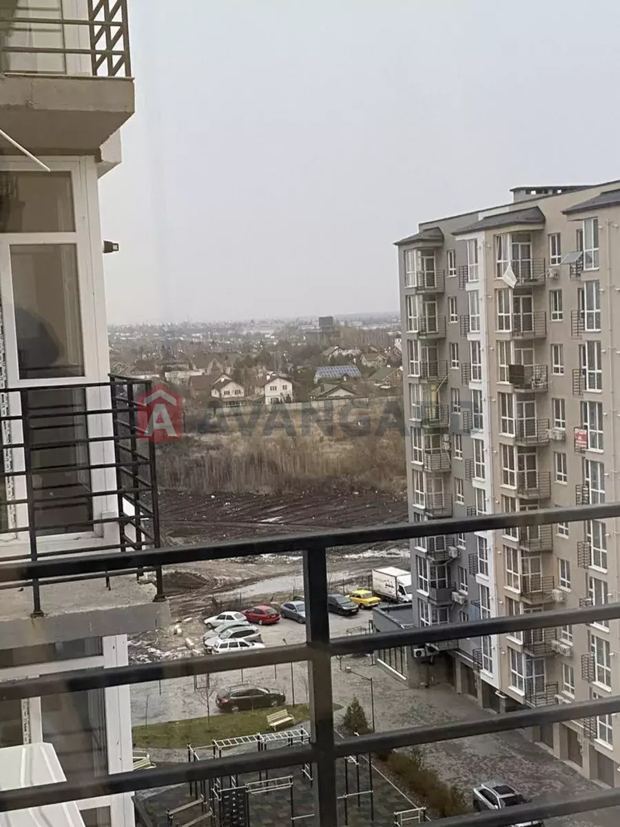 2 ��. ��������, 54/-/17 ��. �., 9/10 ������ ���� 8