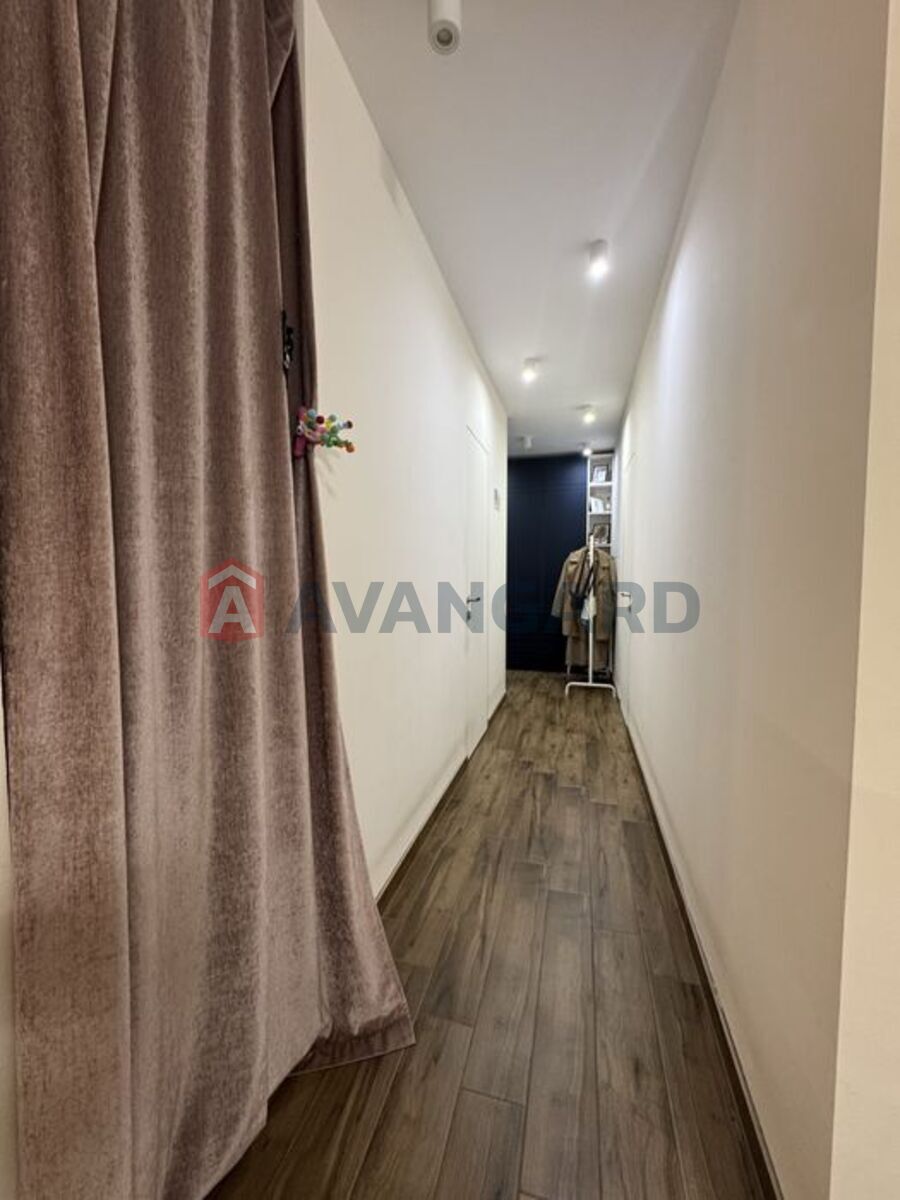 2 ��. ��������, 71/-/25 ��. �., 1/5 ������ ���� 11