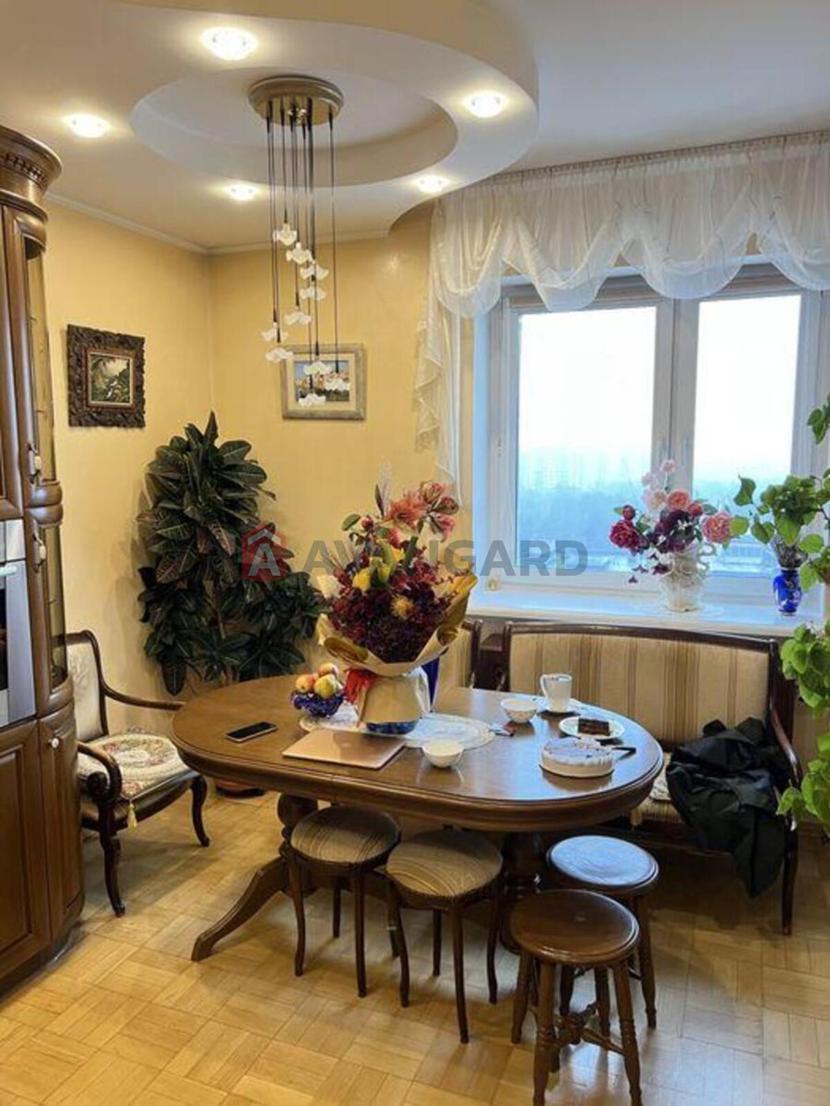 2 ����. ��������, 75/-/14 ��. �., 16/18 ���� ���� 2