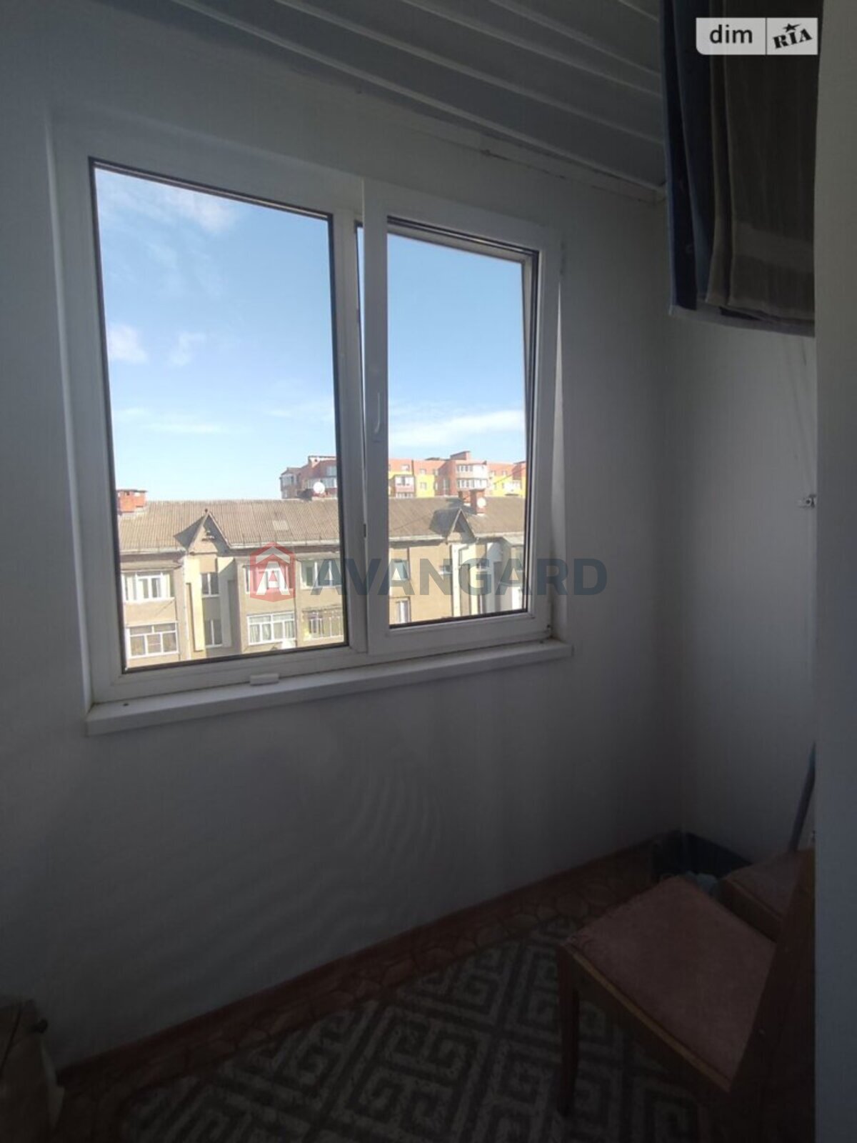 4 ��. ��������, 119/-/- ��. �., 5/5 ������ ���� 25