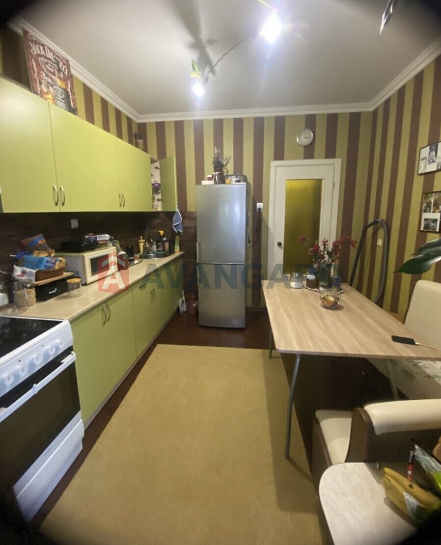 1 ��. ��������, 40/17/13 ��. �., 11/16 ������ ���� 6