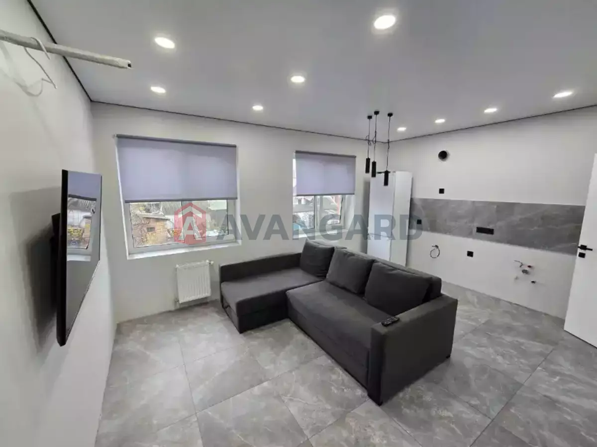 3 . , 56/-/- . ., 2/4   9