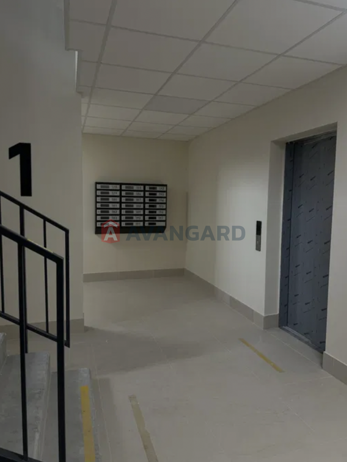 1 ��. ��������, 31/-/11 ��. �., 1/4 ������ ���� 2