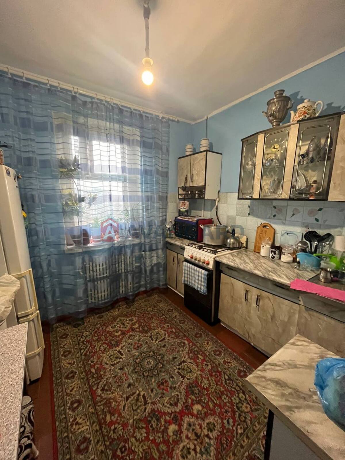 2 . , 52/-/8 . ., 8/10   3