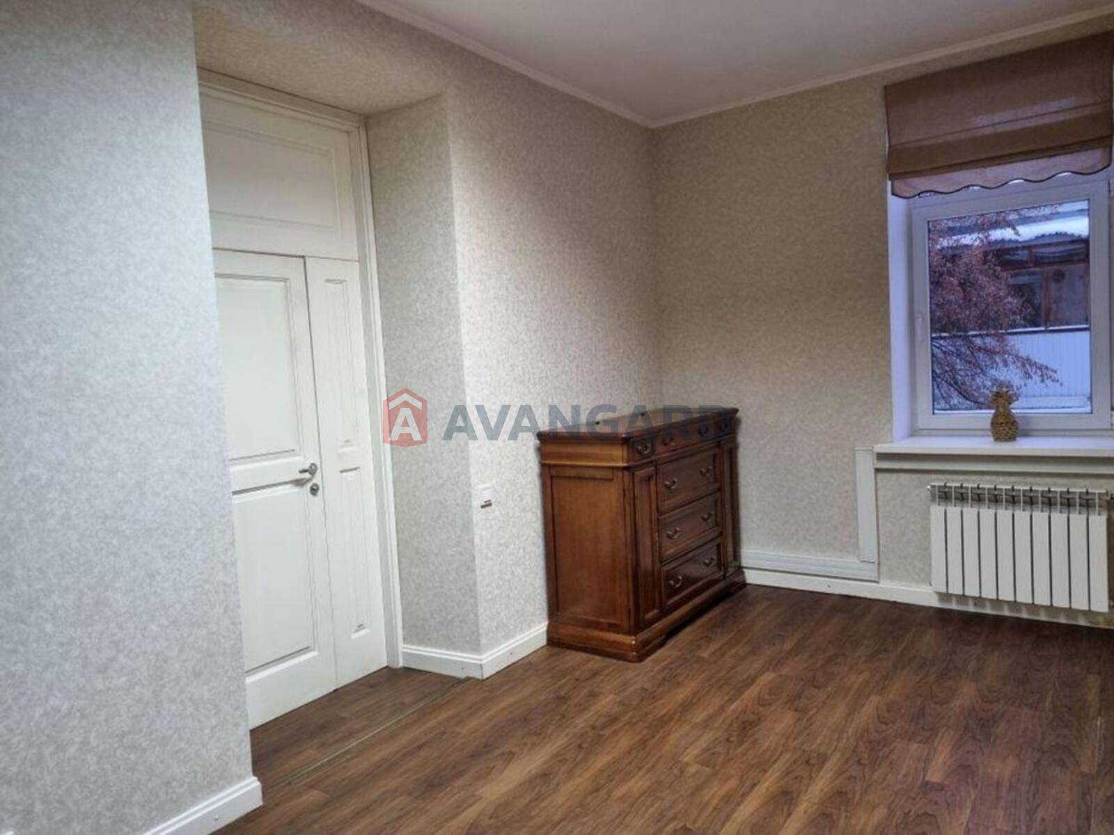 2 ����. ��������, 55/-/12 ��. �., 3/3 ���� ���� 6