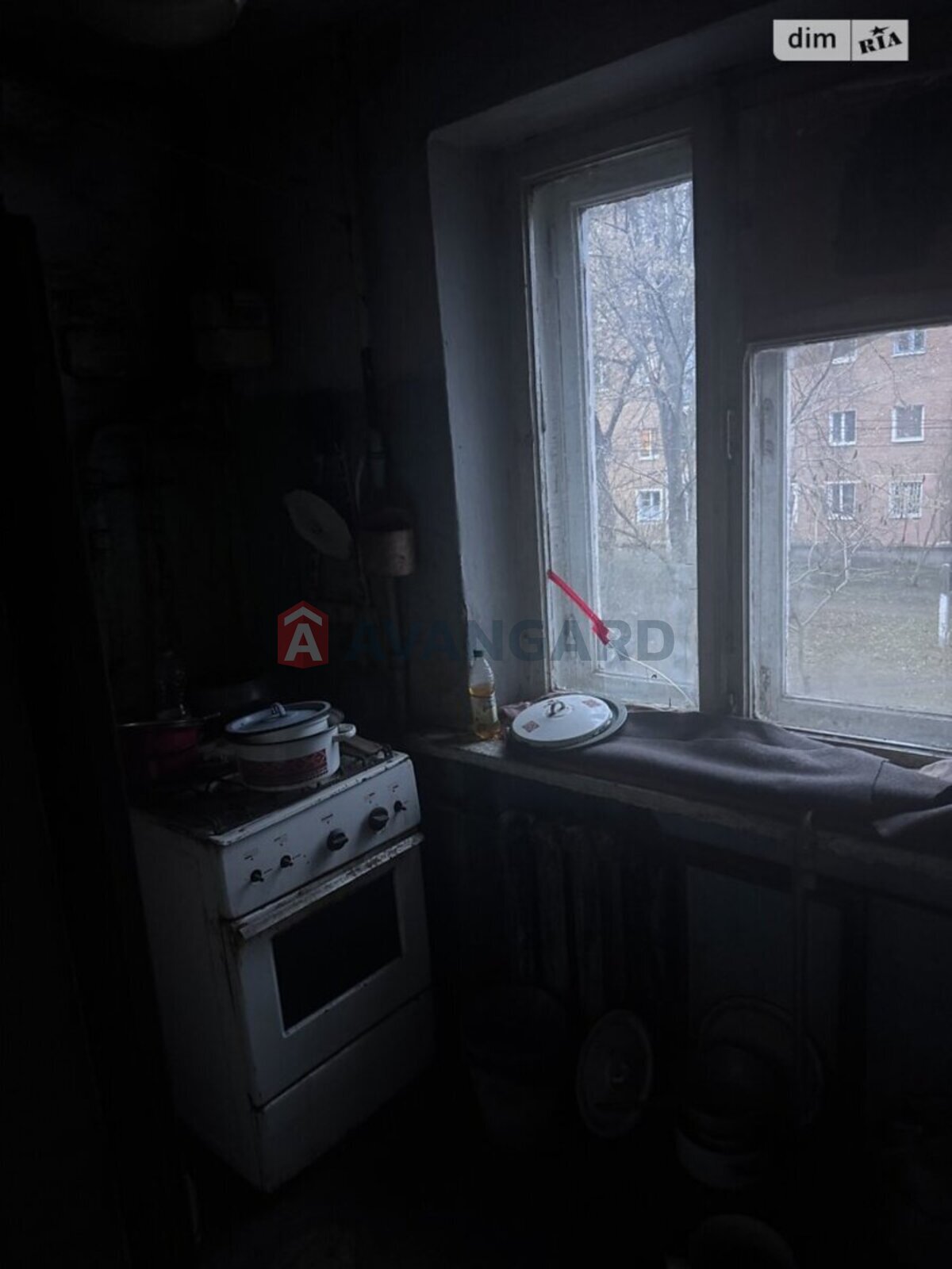 3 ��. ��������, 56/40/5 ��. �., 2/5 ������ ���� 3