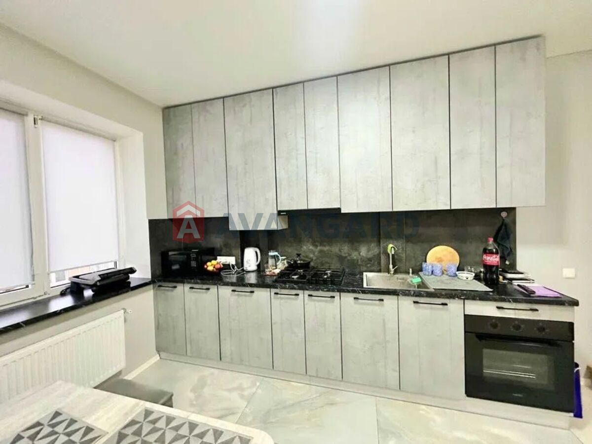 2 ����. ��������, 99.60/-/17 ��. �., 5/6 ���� ���� 2