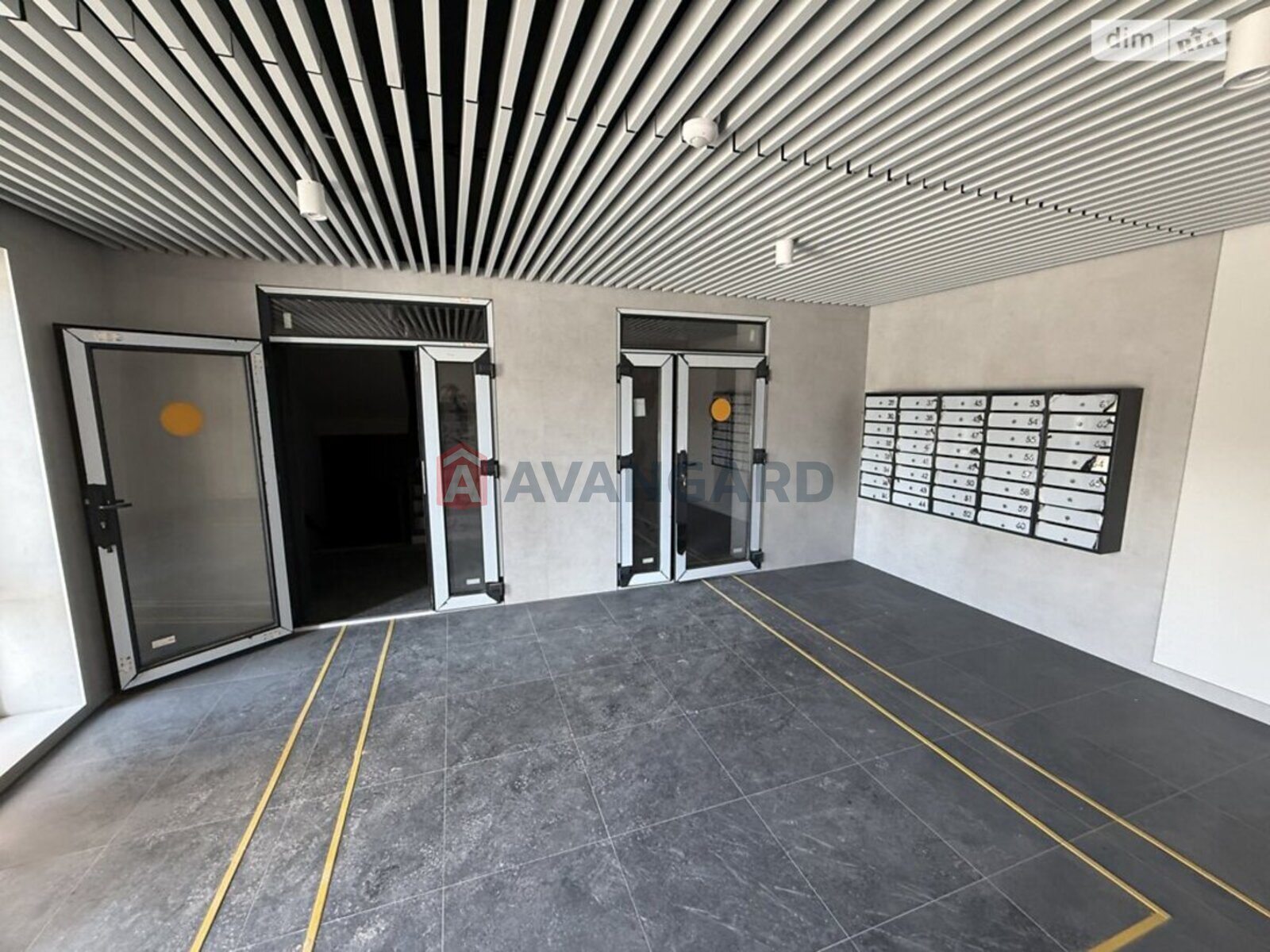 2 ��. ��������, 62/32/20 ��. �., 4/5 ������ ���� 1