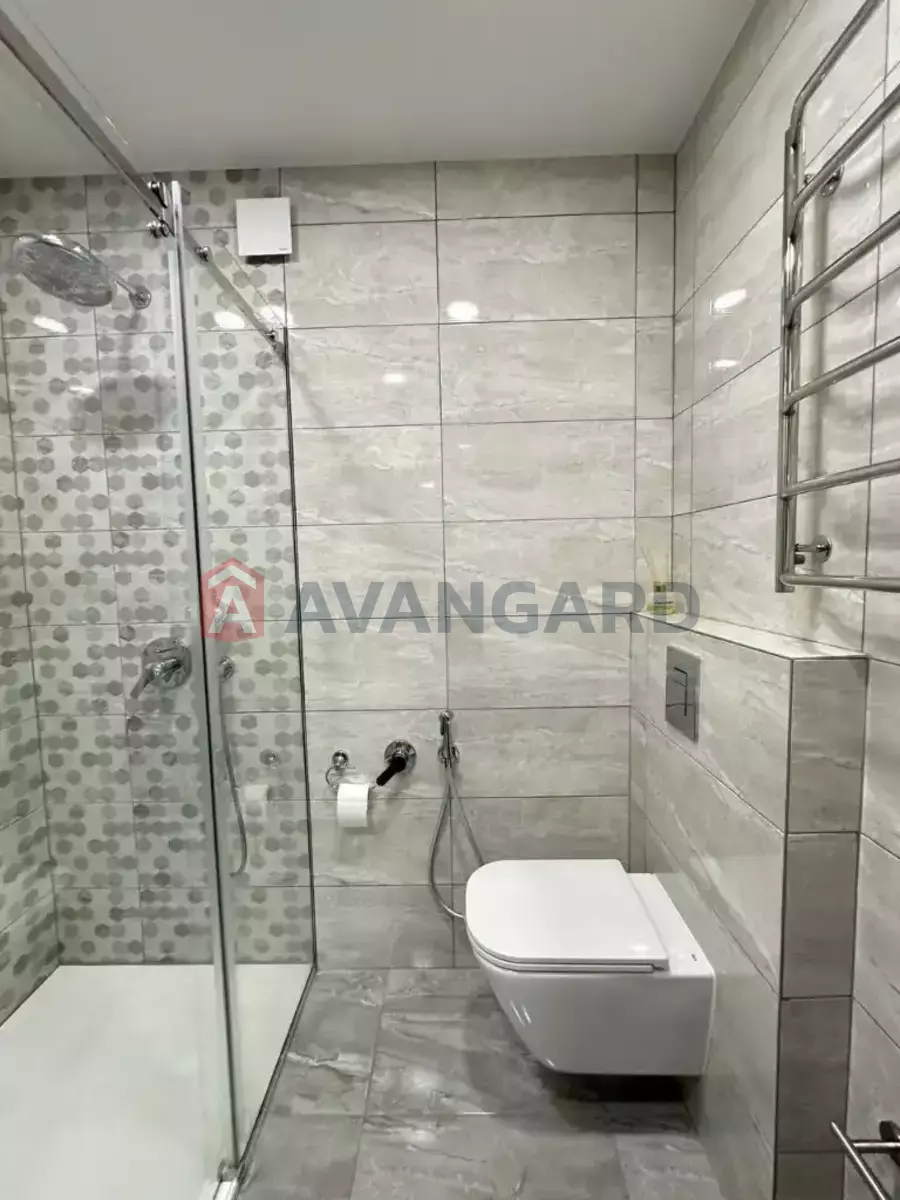 2 ��. ��������, 60/40/20 ��. �., 9/12 ������ ���� 15