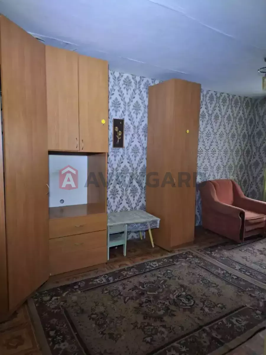 1 ��. ��������, 30/17/6 ��. �., 1/5 ������ ���� 4