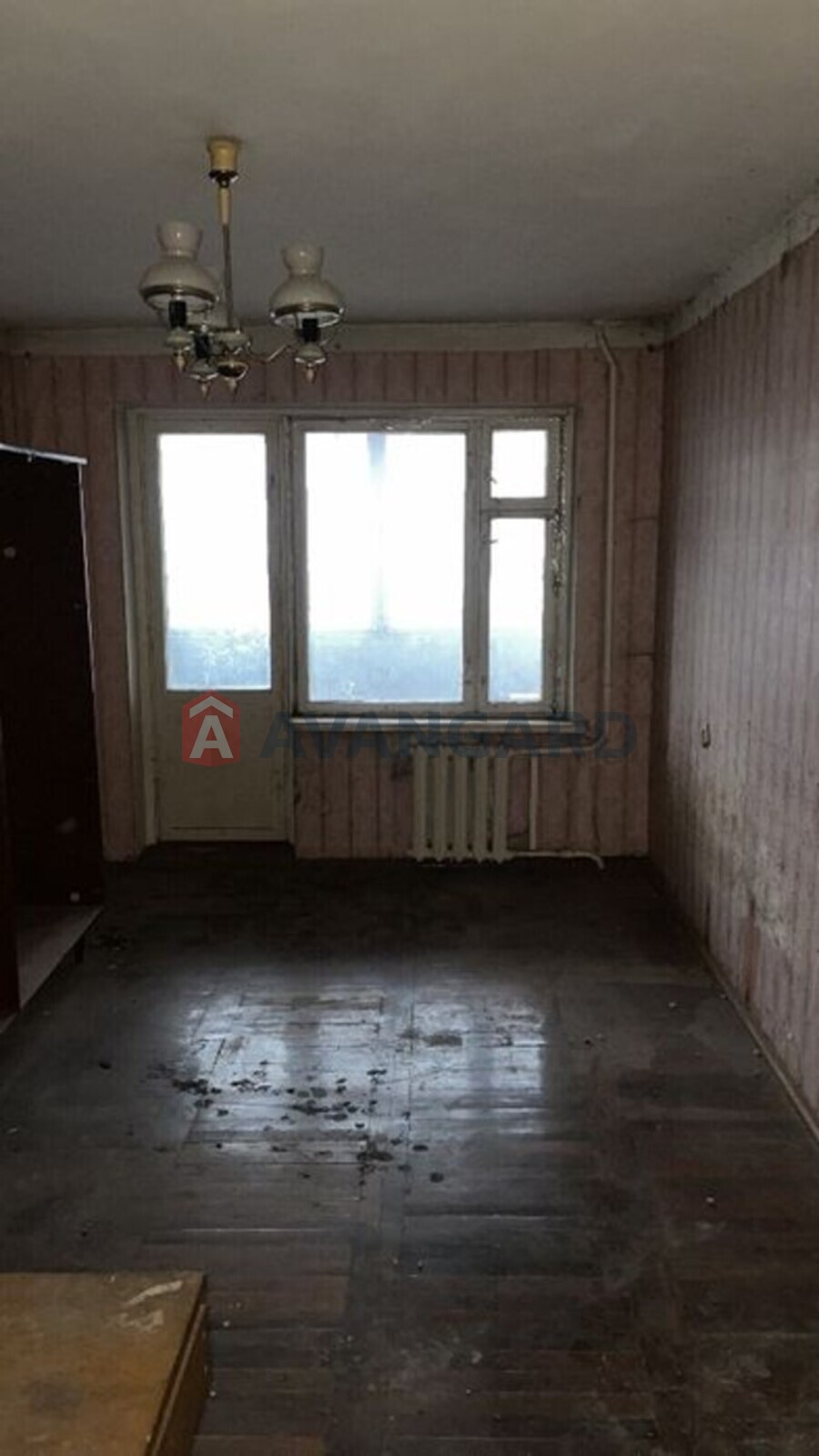 3 ��. ��������, 70/-/8 ��. �., 5/9 ������ ���� 10