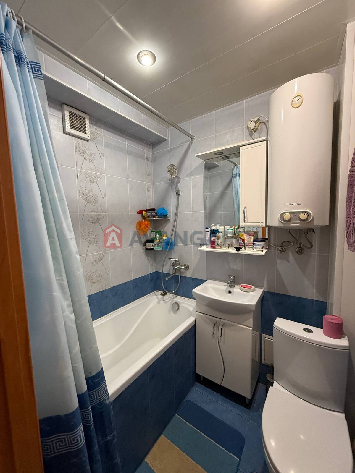 2 ��. ��������, 44/-/6 ��. �., 3/5 ������ ���� 5