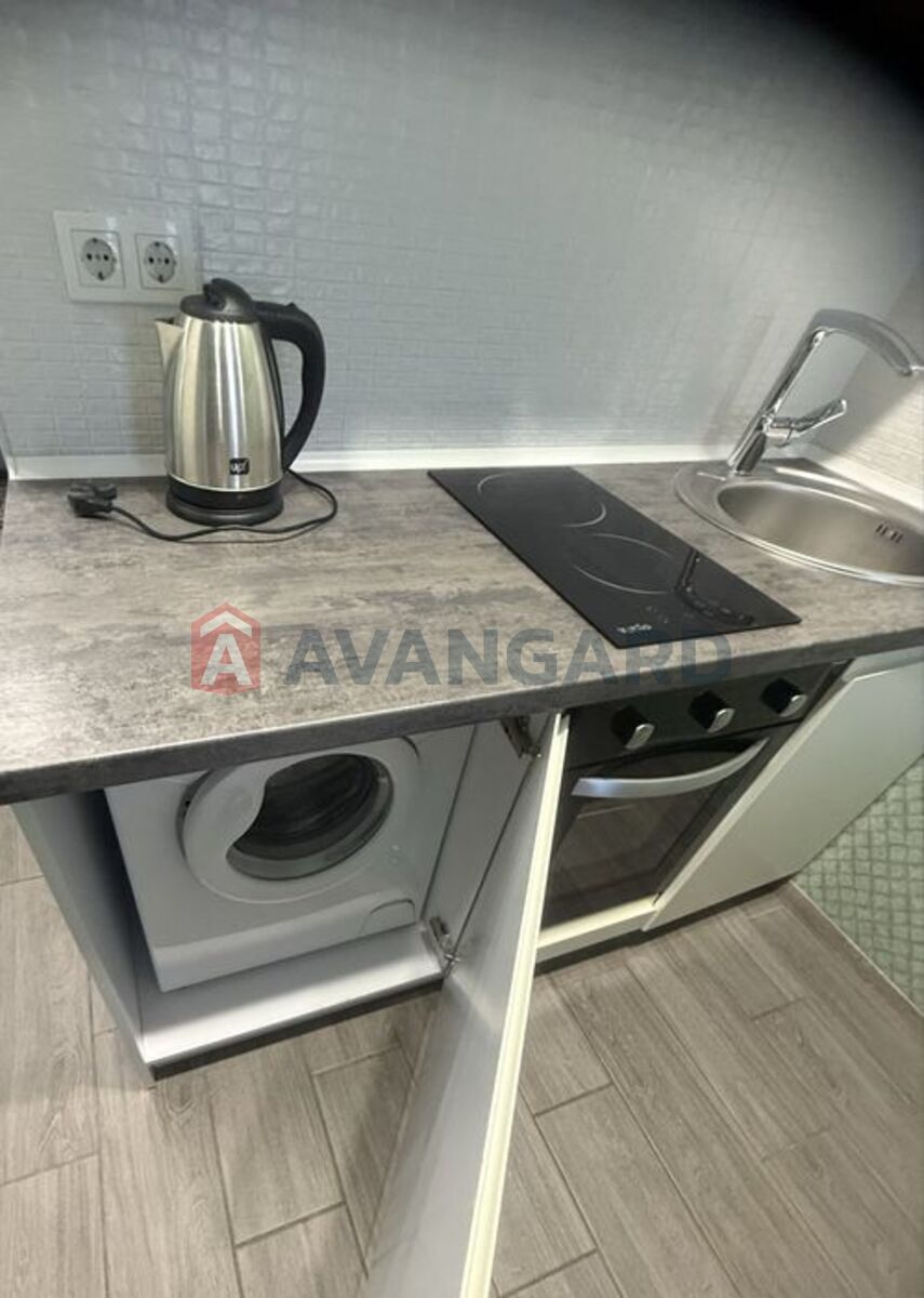 1 ��. ��������, 21/-/5 ��. �., 7/13 ������ ���� 8