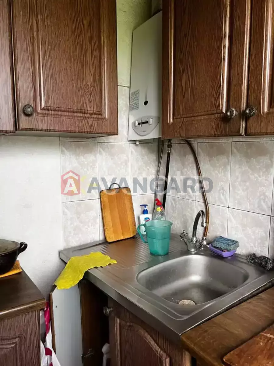 3 ����. ��������, 56/41/5 ��. �., 5/5 ���� ���� 13