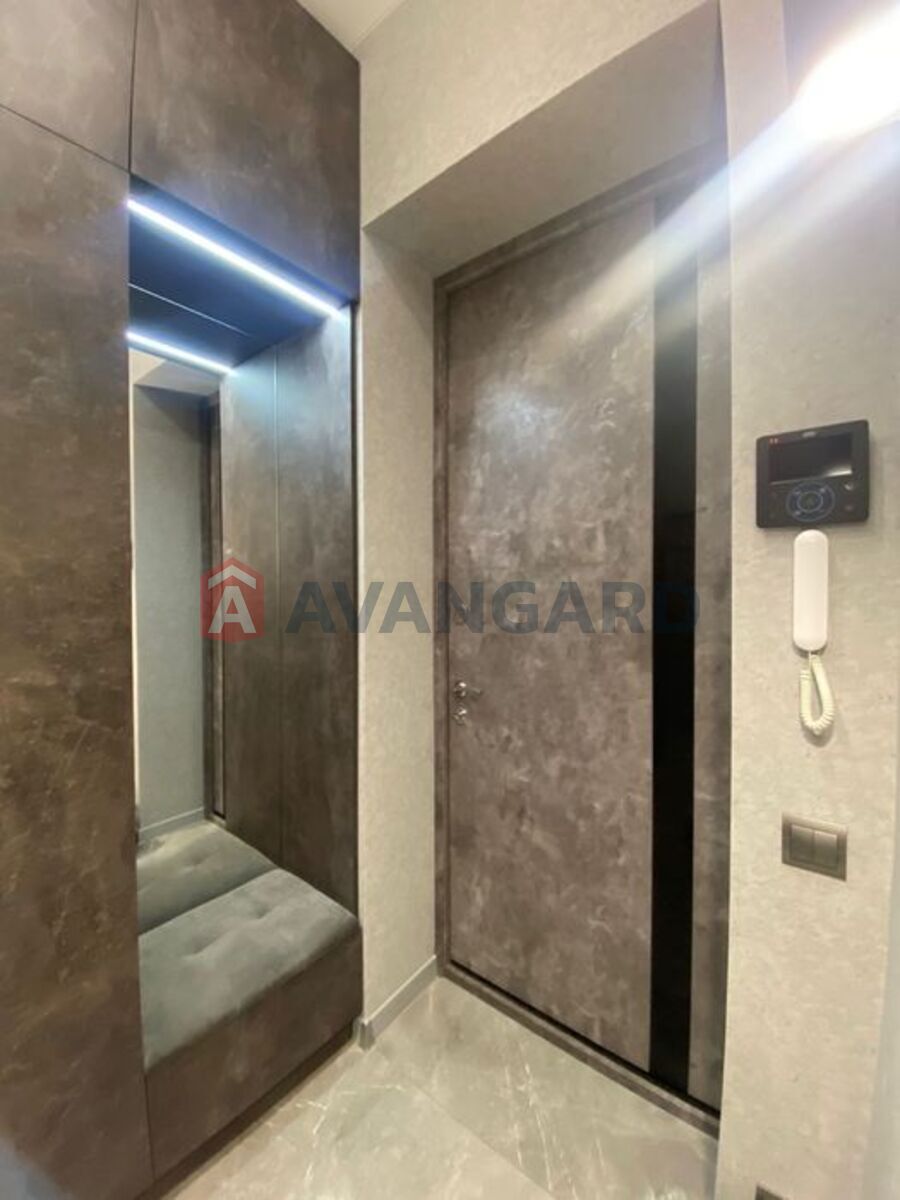 3 ����. ��������, 75/-/7 ��. �., 5/5 ���� ���� 16