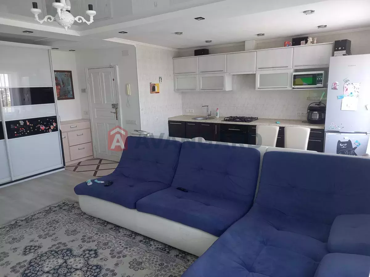 3 ��. ��������, 64/38/11 ��. �., 10/10 ������ ���� 2