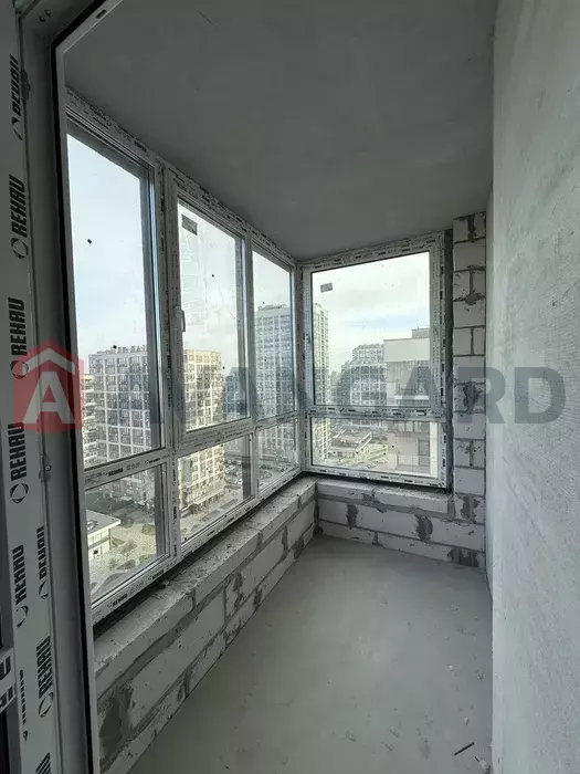 2 ��. ��������, 76/-/18 ��. �., 15/25 ������ ���� 12