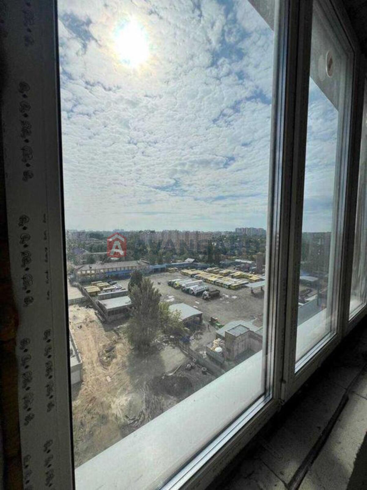 1 ����. ��������, 31/-/23 ��. �., 12/16 ���� ���� 10