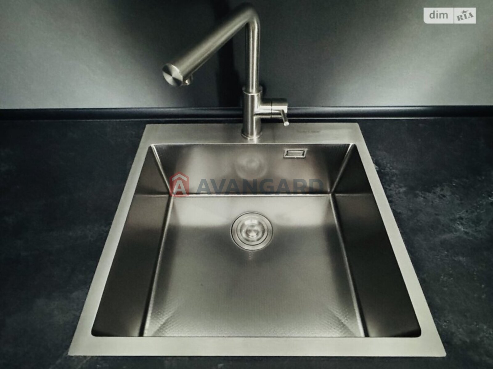 2 ��. ��������, 61/-/26 ��. �., 5/5 ������ ���� 15