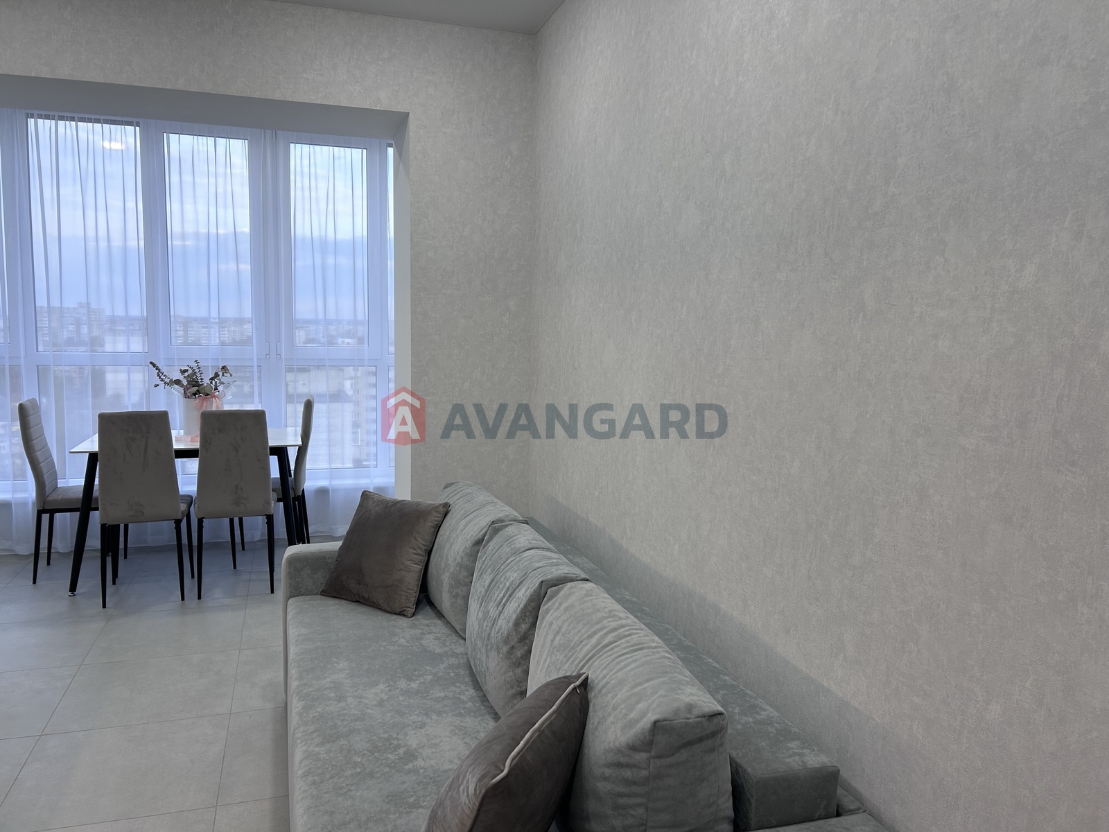 1 ��. ��������, 48,3/16,0/22,8 ��. �., 12/17 ������ ���� 14