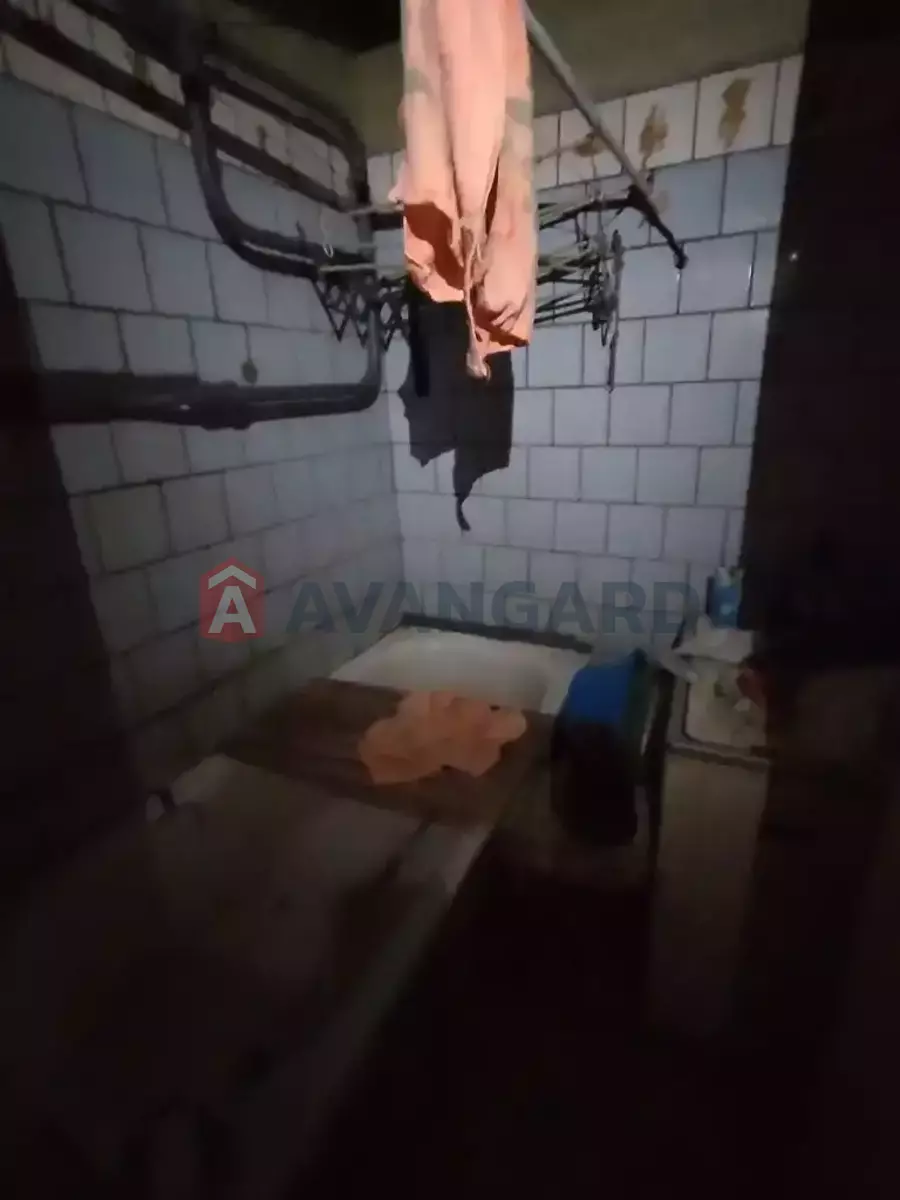 3 ��. ��������, 60/38/7 ��. �., 2/2 ������ ���� 5