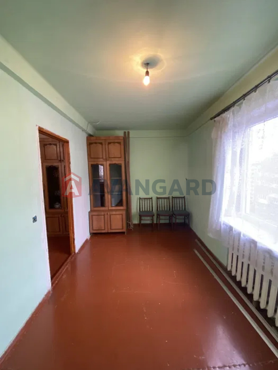 2 ��. ��������, 43/-/6 ��. �., 4/5 ������ ���� 12