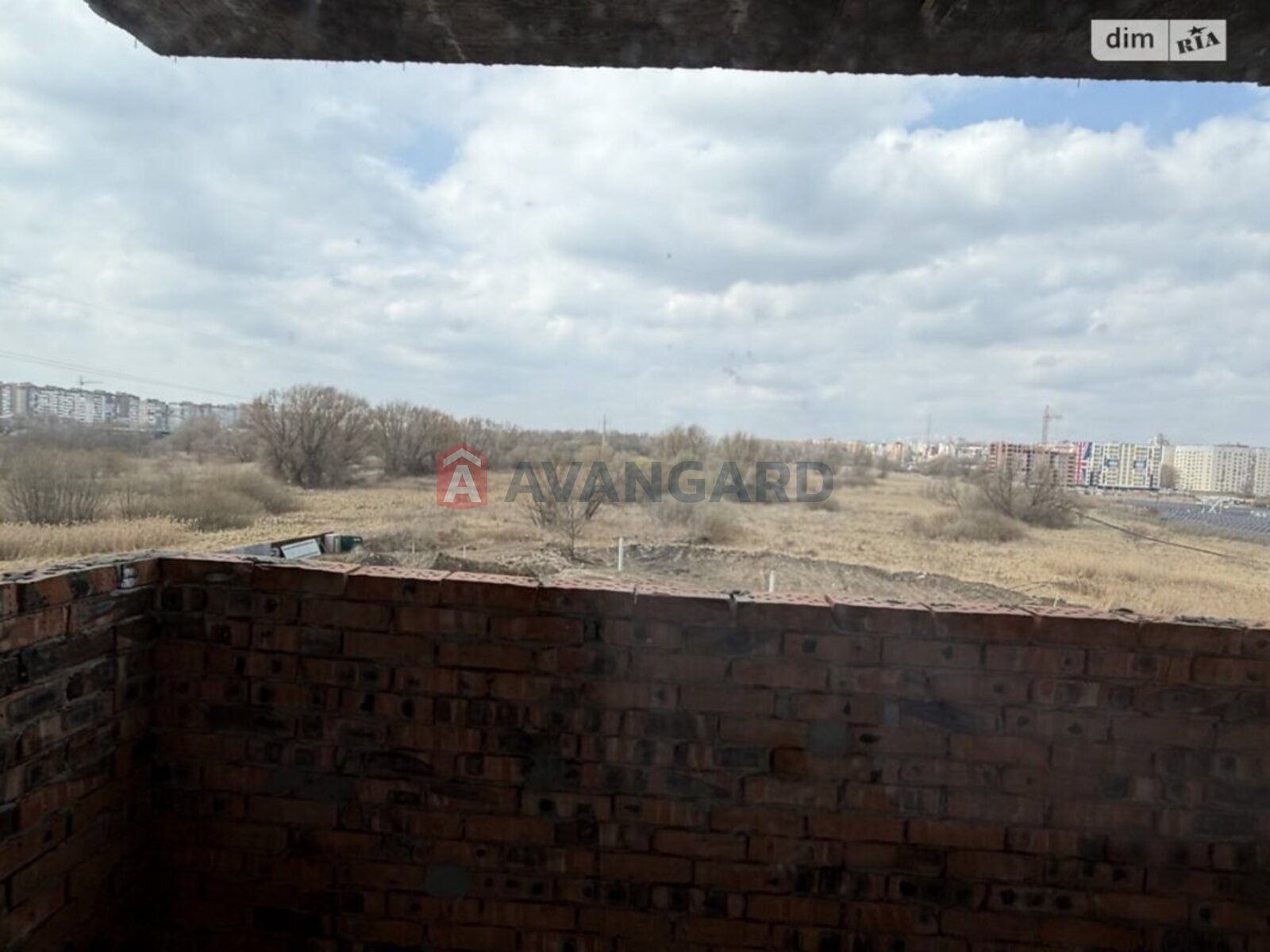 2 ��. ��������, 68/-/- ��. �., 5/10 ������ ���� 10