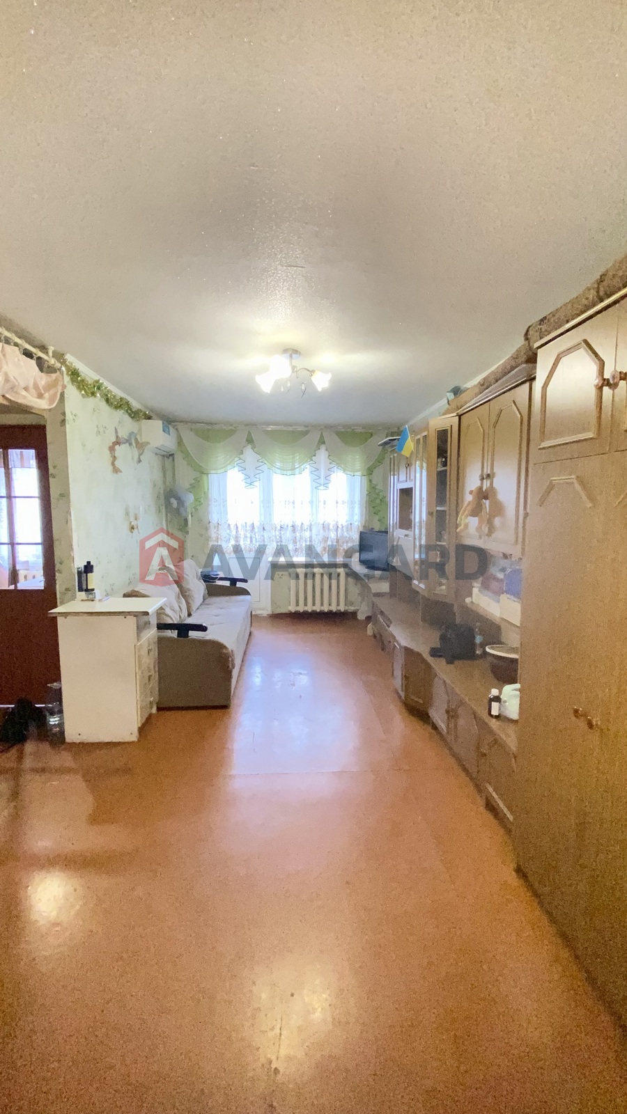 2 ��. ��������, 42/-/5 ��. �., 2/5 ������ ���� 6