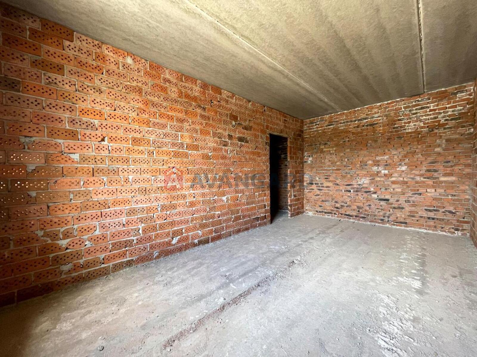 2 ��. ��������, 65/30/9 ��. �., 6/10 ������ ���� 3