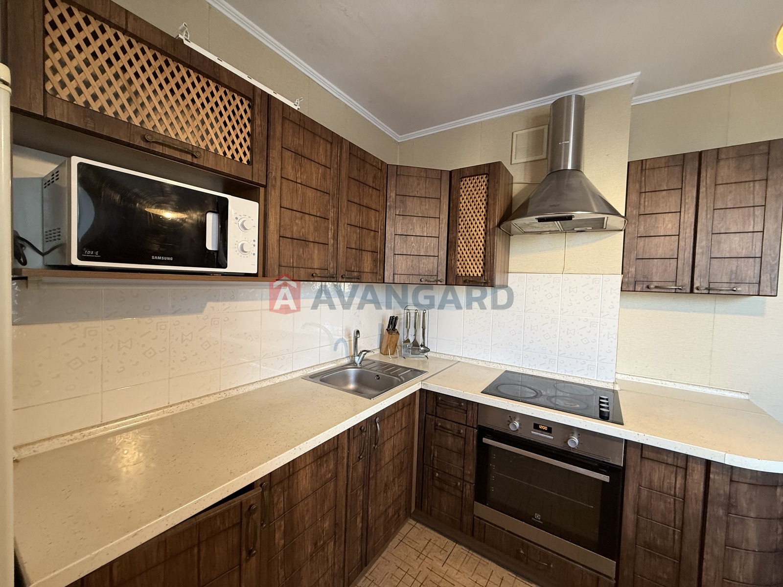 1 ��. ��������, 45/-/10 ��. �., 12/16 ������ ���� 16