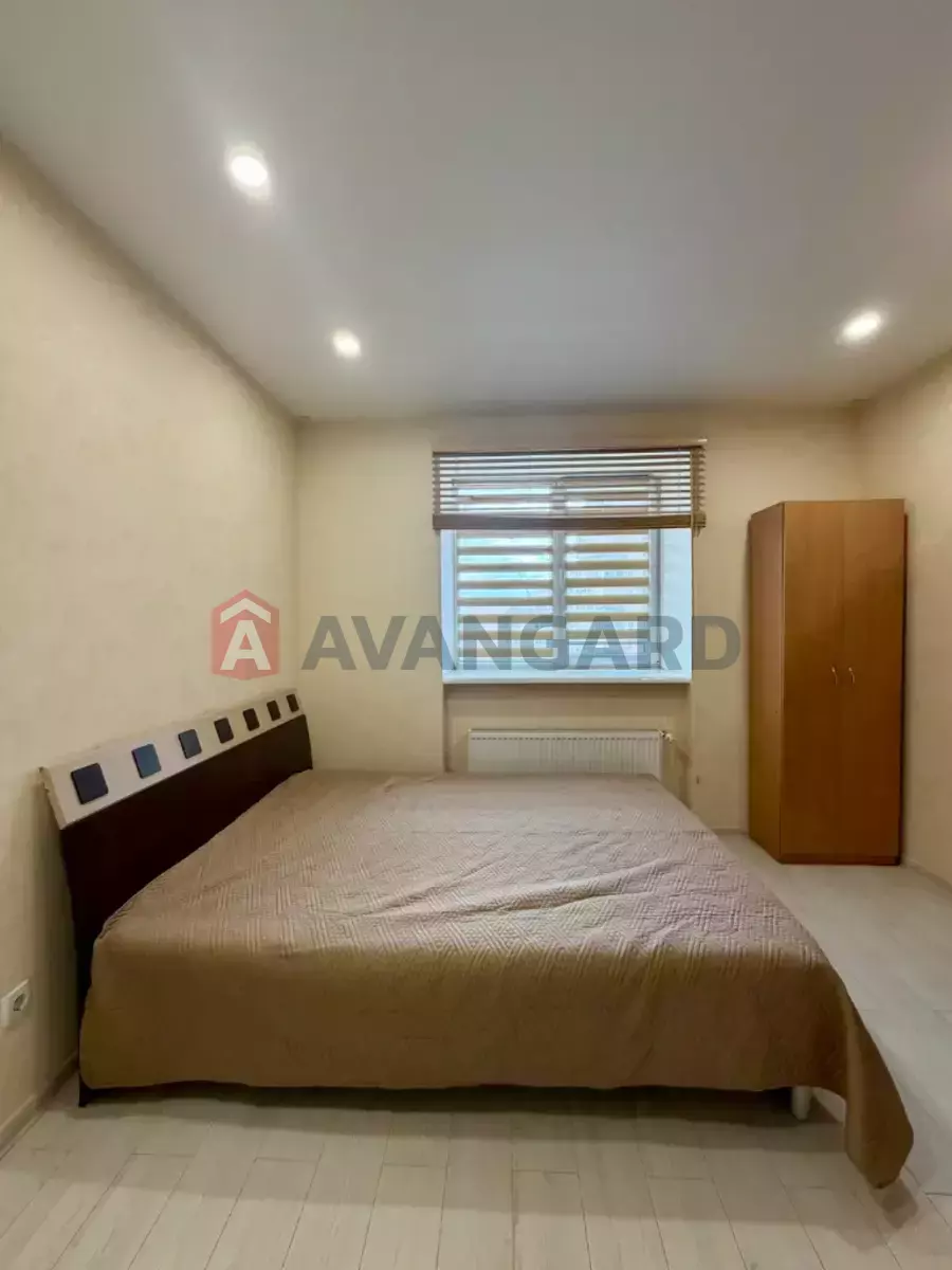 2 ��. ��������, 61/34/11 ��. �., 11/12 ������ ���� 8