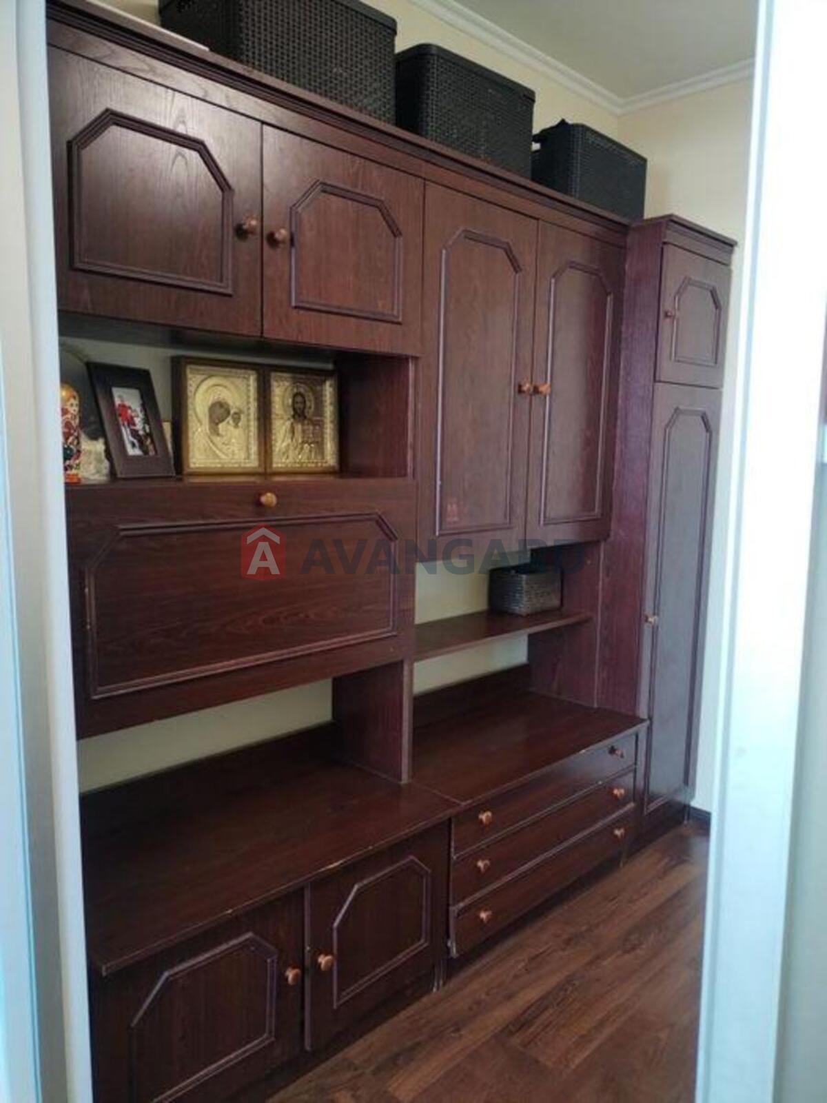 1 ����. ��������, 50/-/11 ��. �., 16/16 ���� ���� 5