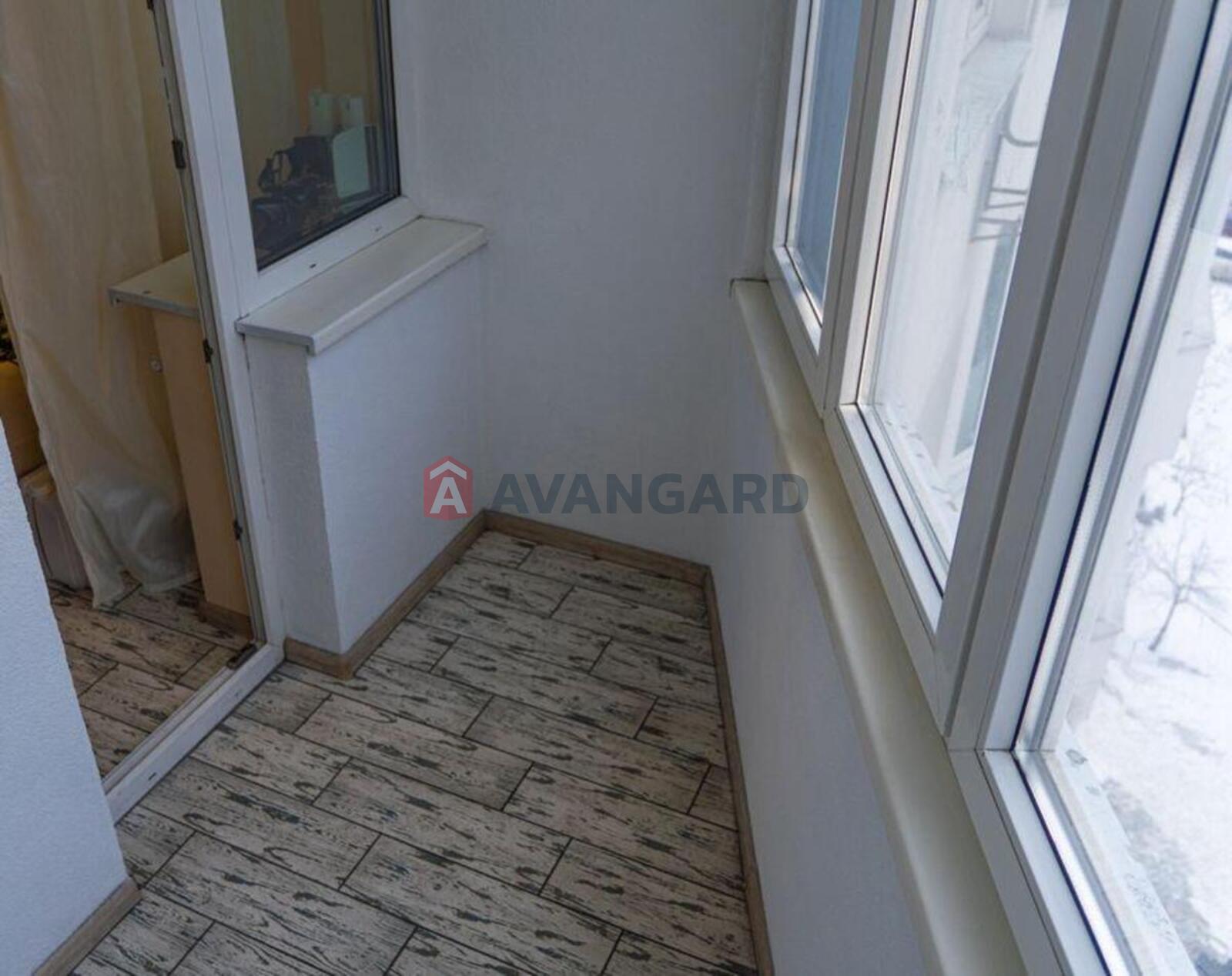 1 ��. ��������, 53/-/14 ��. �., 6/24 ������ ���� 14