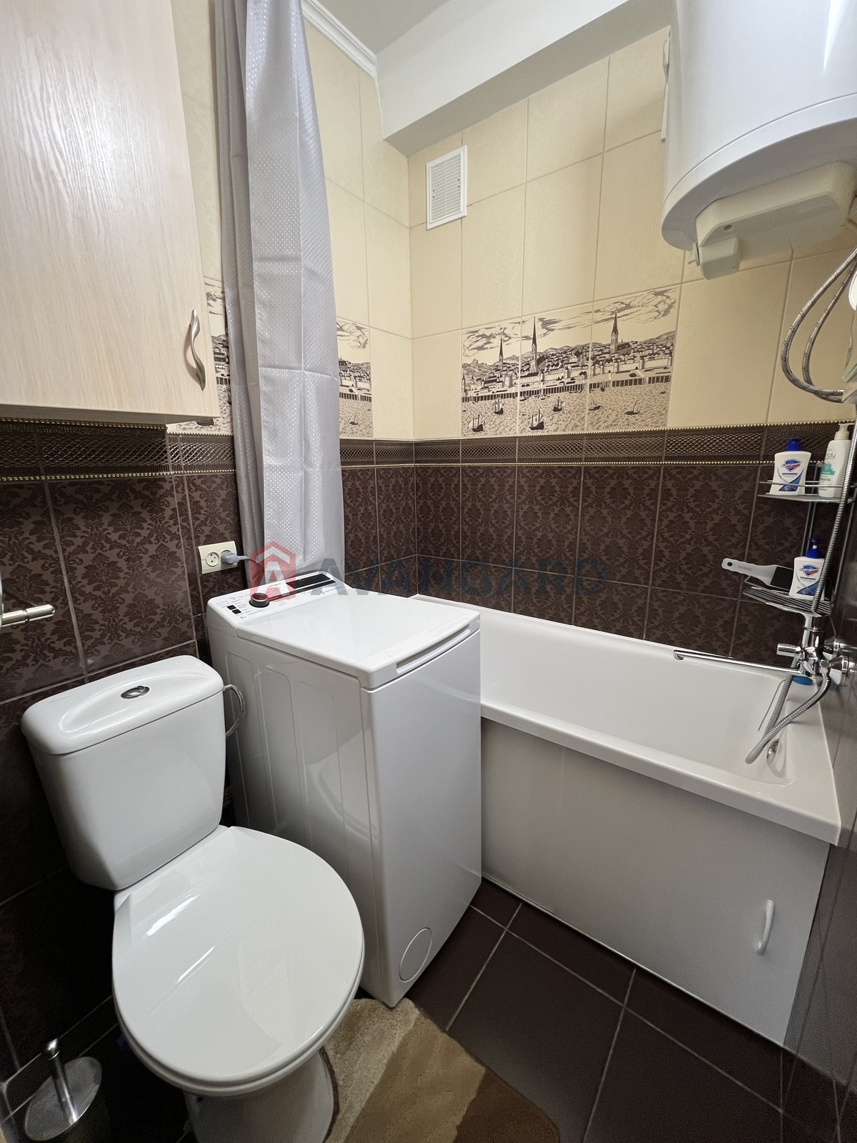 1 ����. ��������, 31,47/14,94/6,4 ��. �., 3/5 ���� ���� 15